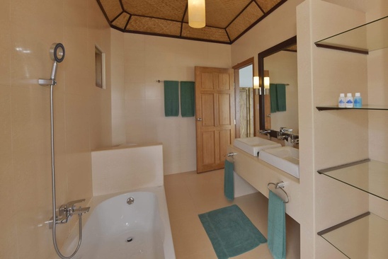 Safari Island Resort & Spa